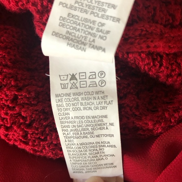 Women's Lucky Brand bright red sweater with chevron pattern knit. Size medium - Picture 14 of 16